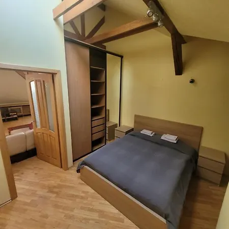 Apartment D-mansard, Free Parking, Self-check-in