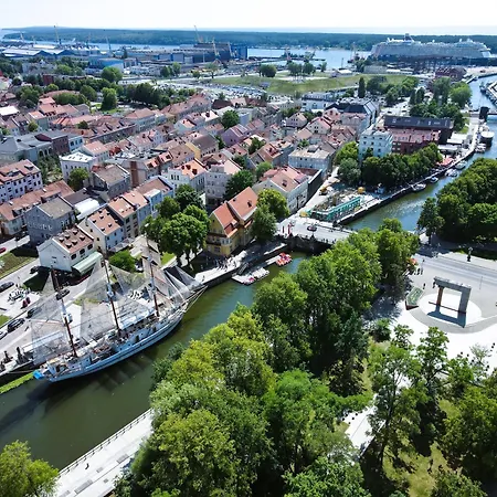 D-mansard, Free Parking, Self-check-in Klaipeda