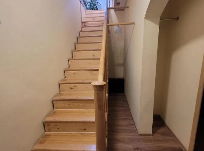 D-mansard, Free Parking, Self-check-in *